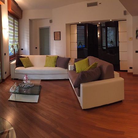 Giulia Luxury Apartment Milan Exterior photo
